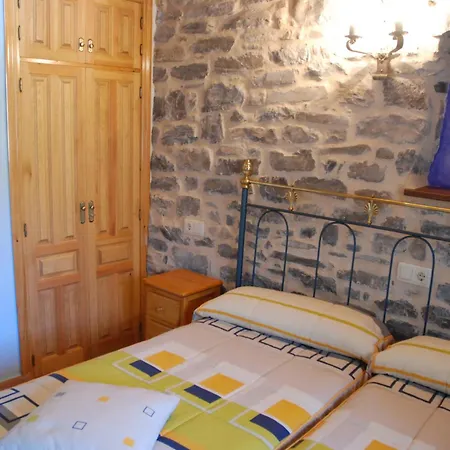 El Patio Casa Cajal トルラ